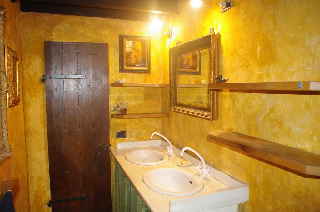 La Casa Sopra Le Nuvole Villa Medesano ภายนอก รูปภาพ